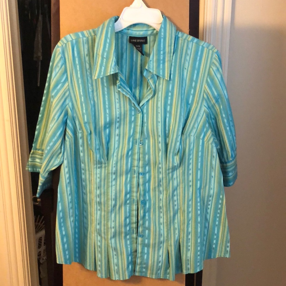 Lane Bryant size 14/16 top.